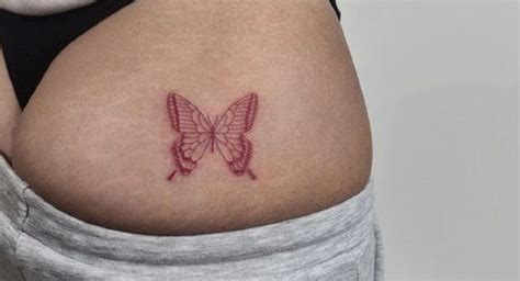 tatuajes gluteo mujer|47 ideas de Tatuaje en los glúteos 